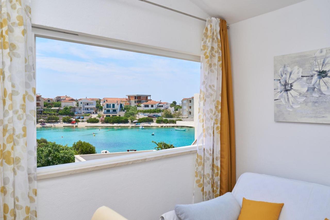 Apartments Lumi ロゴズニッツァ エクステリア 写真