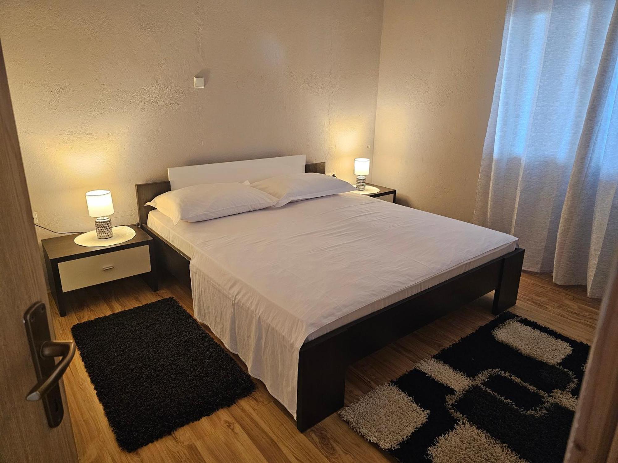 Apartments Lumi ロゴズニッツァ エクステリア 写真
