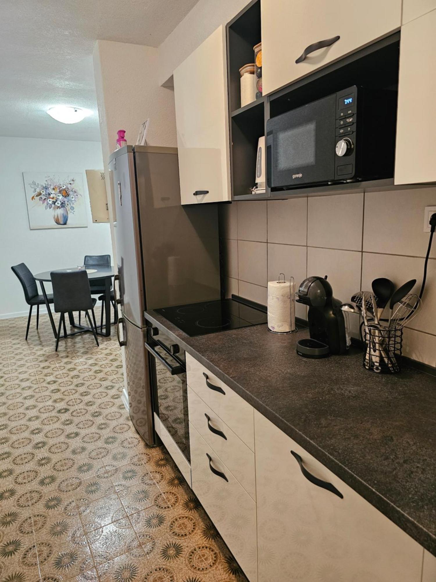 Apartments Lumi ロゴズニッツァ エクステリア 写真